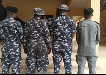 Four Security Officers Held Over Alleged Ethnic Profiling in Viral Video