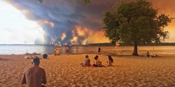 Thousands Evacuated as Wildfires Spread Across France and Spain