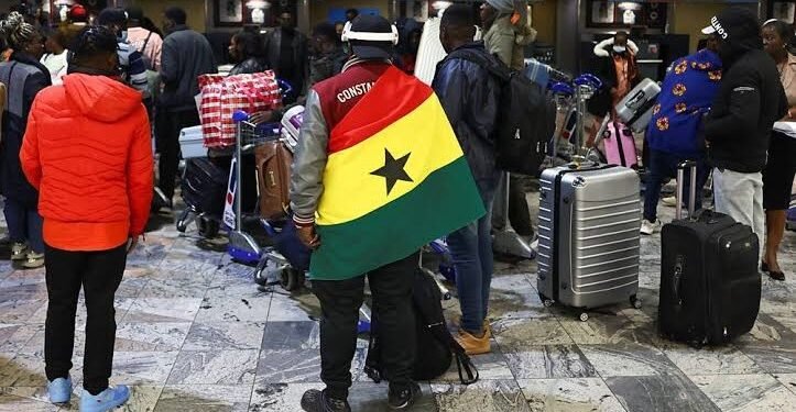 Over 1,000 Ghanaians to Return Home from South Africa