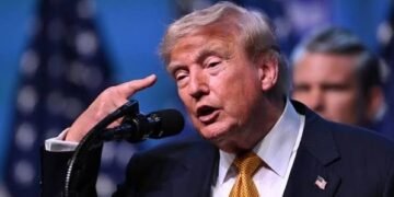 US Envoy: Trump Halted Iran Attacks to Create Room for Talks