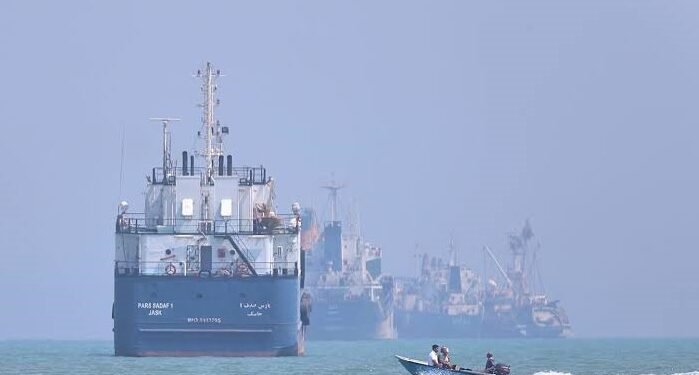 US and Iran Hold Fire for Third Consecutive Night