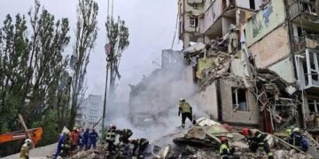 At Least Eight Killed as Russian Missiles Strike Kyiv and Surrounding Areas