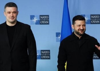 Ex-Minister Urges Investigation Into What Zelensky Knew About Government Corruption