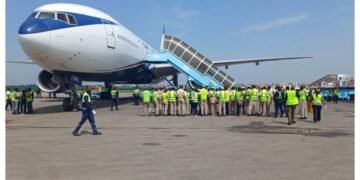 FG Announces Return of 88 Nigerians From South Africa