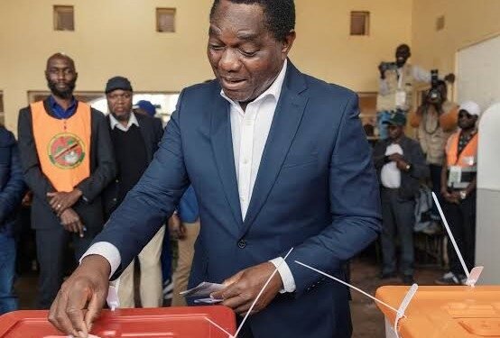 Hichilema Secures Second Term as Zambia’s President With 60% Vote Share