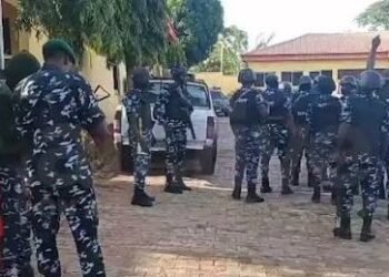 Osun Guber: Security Operatives Take Over INEC Office as Final Preparations Intensify