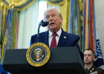 Trump Denies US Weapons Shortage, Warns Leakers Are Being Hunted