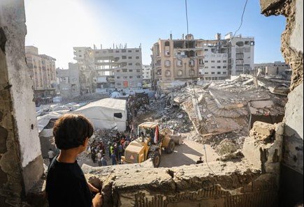 Eight Children Among 21 Killed as Damaged Gaza Building Collapses