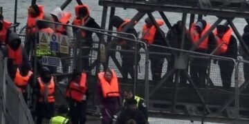 Channel Smuggling Gangs Turn to ‘Mega-Dinghies’ as Small Boat Supply Shrinks