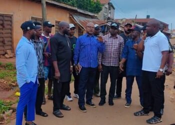 Esan Central Chairman Inspects New Market, Urges Traders to Leave Roadside