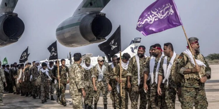 Iran Keeps Large Numbers of Ground Troops Along Borders Amid Regional Tensions