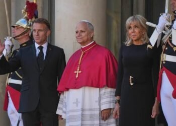 Macron, Pope Leo XIV Raise Concerns Over AI and Nuclear Weapons