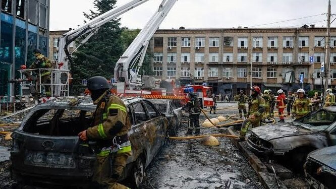 Russian Drone Strikes Kill 14 Across Ukraine, Damage Kyiv and Odesa Infrastructure