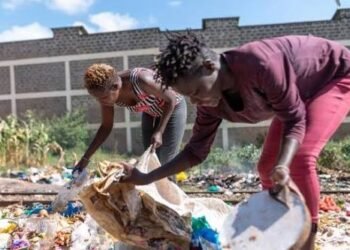 Widow of Six Turns to Waste Picking to Feed Her