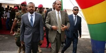 Ethiopia and Eritrea have severed diplomatic ties as fighting intensifies in northern Ethiopia.