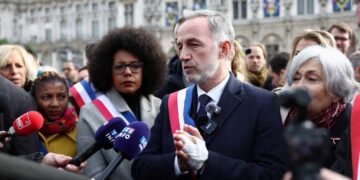 France Considers Partial Curfews After Riots as Vinted Removes Suspected Stolen Goods