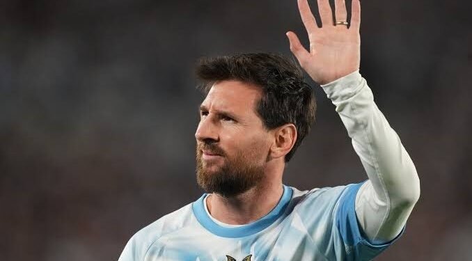 Lionel Messi receives a farewell from Argentina supporters after his final international appearance.