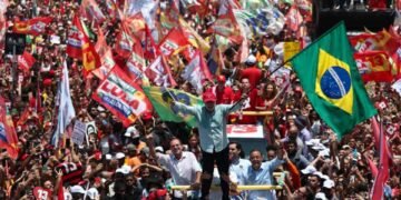 Brazil’s Lula Wins Historic Fourth Presidential Term, Defeating Flávio Bolsonaro