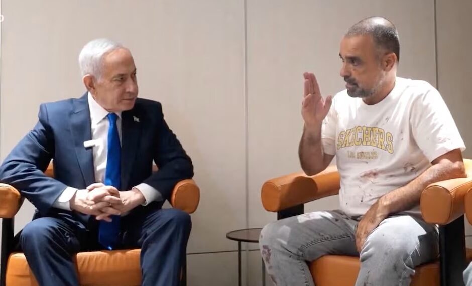 Benjamin Netanyahu praises passenger and pilot after Flydubai flight incident
