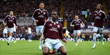 Nicolas Jackson Brace Ends Manchester City’s Perfect Start in Aston Villa Win