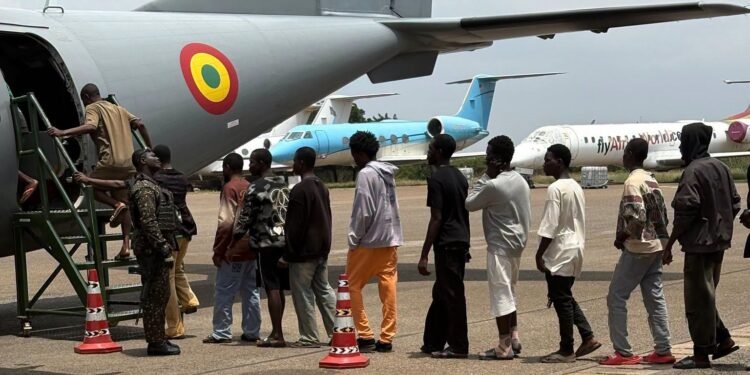 Ghana Repatriates 120 Nigerians Rescued From Suspected Cybercrime Networks