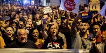 Thousands Protest Across Spain as Housing Crisis Deepens