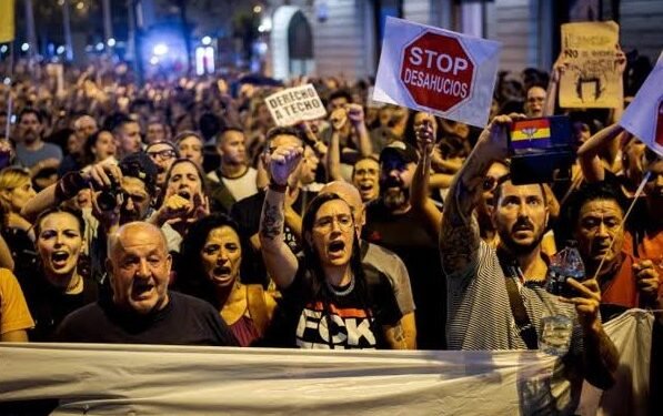 Thousands Protest Across Spain as Housing Crisis Deepens