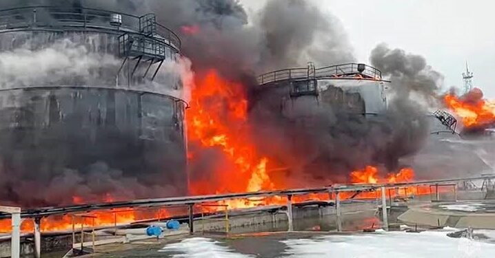 Zelensky Says Ukraine Will Resume Refinery Strikes